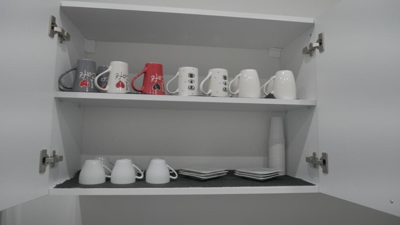 Lux Apartment Виена Екстериор снимка